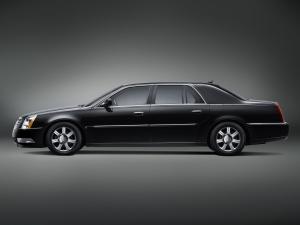 Cadillac DTS-L 2006 года